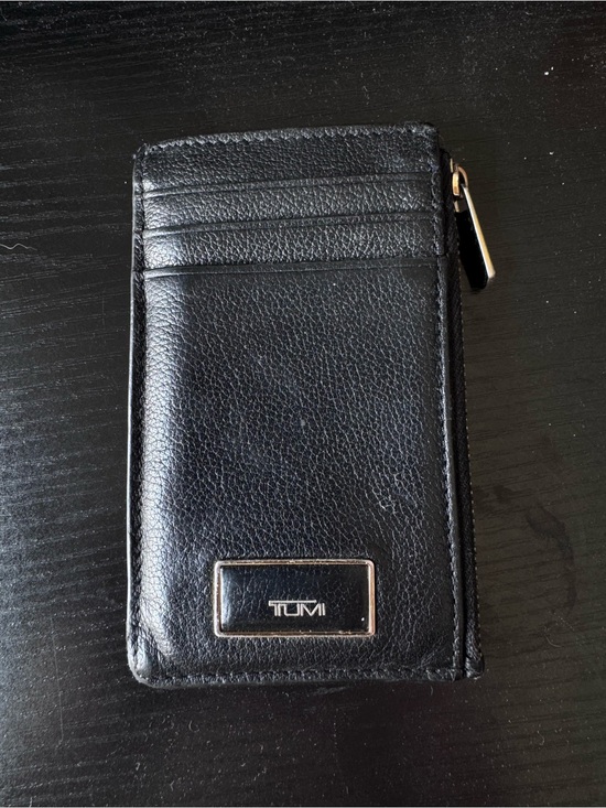 Tumi Handbags - Tumi Black Leather Card Case with Gold-Tone Logo Plate